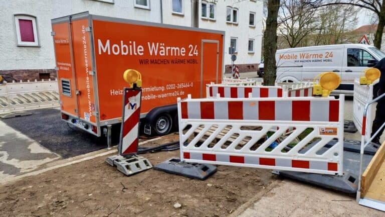 Baustellenabsicherungen und Heizmobil von Mobile Wärme 24